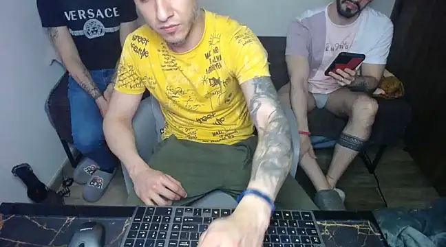 Snapshot of bossking017 chatting on 02-28-25, 10:28 bossking017 online show from 02-28-25, 10:28