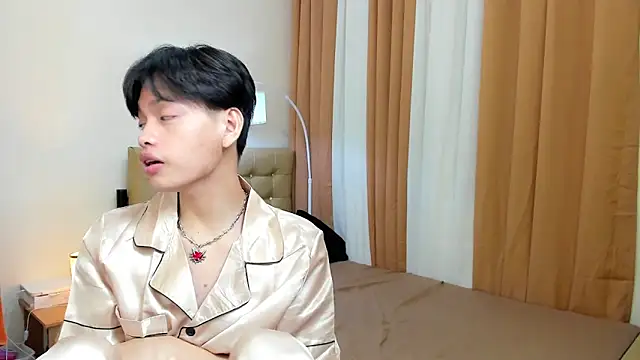 hotfreshdior online show from 09-12-25, 05:02