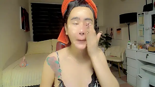 XhotcockcumXts online show from 05-07-26, 02:17