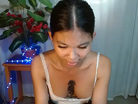 laura leeforever online show from 07-16-26, 01:22