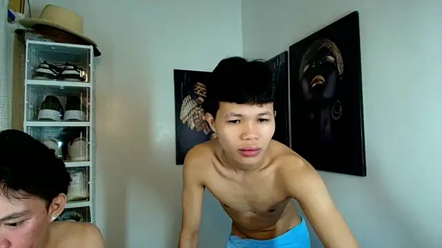 crazyasiantwink online show from 10-11-25, 05:17