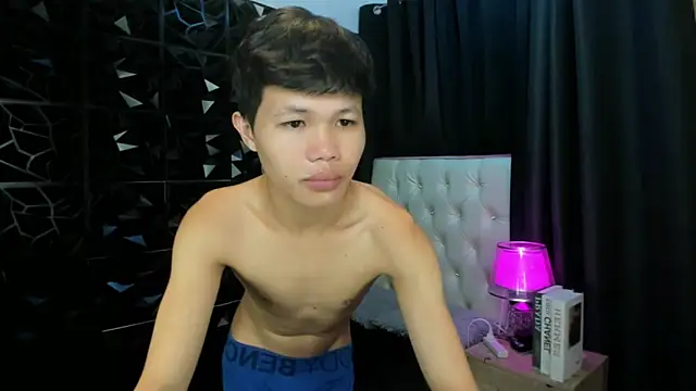 crazyasiantwink online show from 02-03-26, 06:02