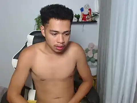 curlyasian njxx online show from 07-19-26, 07:23