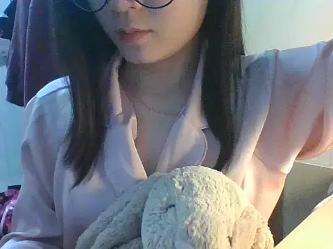 Linzly online show from 11-15-25, 04:58