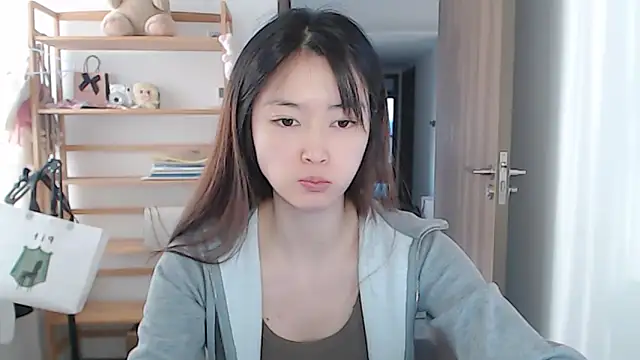 Mimi-cnbaby online show from 04-24-26, 09:34
