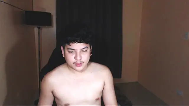 Snapshot of Prince_Killian chatting on 11-07-25, 10:04 Prince Killian online show from 11-07-25, 10:04