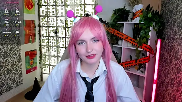 Elis Cherry online show from 10-30-25, 02:24