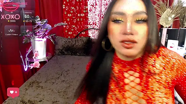 Snapshot of VillarealCasey chatting on 12-15-25, 02:54 VillarealCasey online show from 12-15-25, 02:54