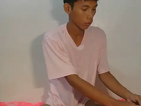 Snapshot of isanxxx chatting on 10-12-25, 10:09 isanxxx online show from 10-12-25, 10:09