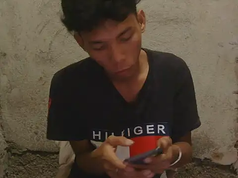 isanxxx online show from 02-08-26, 01:58