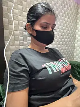 Hot Jaanvi  online show from 04-30-26, 04:24