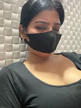 Hot Jaanvi  online show from 06-17-26, 07:11
