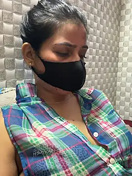 Hot Jaanvi  online show from 07-20-26, 10:39