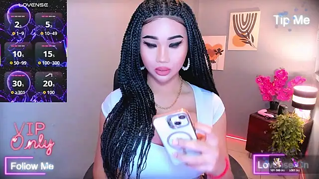 TriciaCumLoader online show from 01-17-26, 08:30