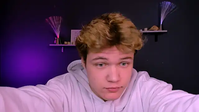 lucas long  online show from 12-18-25, 09:59