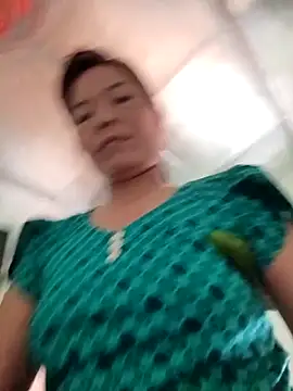 Snapshot of Harmony92 chatting on 10-26-25, 07:25 Harmony92 online show from 10-26-25, 07:25