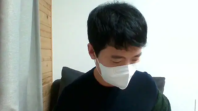 Snapshot of _kinggun_ chatting on 12-19-25, 03:41 kinggun online show from 12-19-25, 03:41