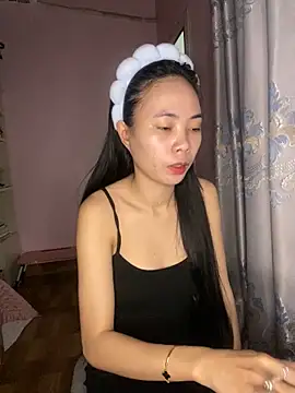 Snapshot of Dau-Tayy chatting on 11-16-25, 07:25 Dau-Tayy online show from 11-16-25, 07:25