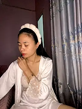 Snapshot of Dau-Tayy chatting on 11-23-25, 09:20 Dau-Tayy online show from 11-23-25, 09:20