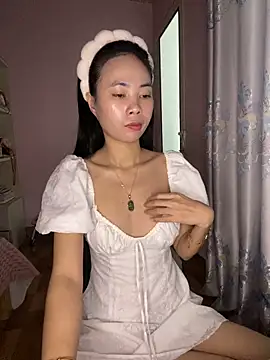 Snapshot of Dau-Tayy chatting on 12-02-25, 07:57 Dau-Tayy online show from 12-02-25, 07:57