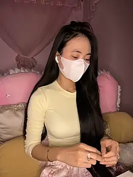 Snapshot of Dau-Tayy chatting on 02-07-26, 10:41 Dau-Tayy online show from 02-07-26, 10:41