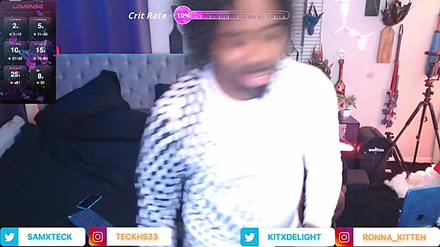 SamXTeck online show from 12-23-25, 01:47