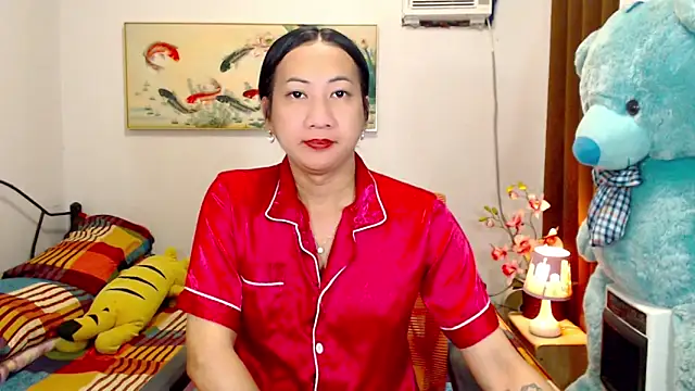 Snapshot of LovelyQueen69 chatting on 06-11-26, 04:05 LovelyQueen69 online show from 06-11-26, 04:05