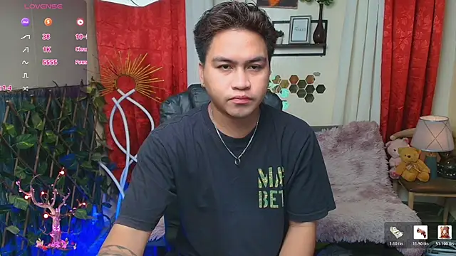 Snapshot of Asian_jayeel chatting on 07-11-26, 07:44 Asian jayeel online show from 07-11-26, 07:44