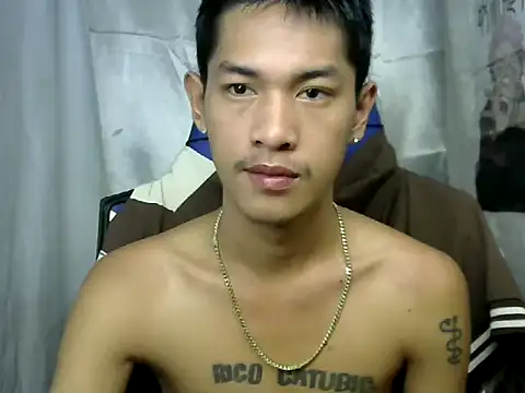 Snapshot of riks_tyler chatting on 10-01-25, 08:59 riks tyler online show from 10-01-25, 08:59