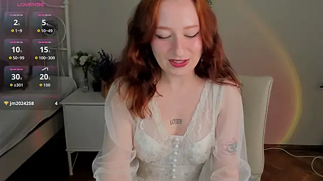 Violet Griffen online show from 11-11-25, 03:45