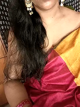 Snapshot of Telugu_Nikita22 chatting on 09-08-25, 11:48 Telugu Nikita22 online show from 09-08-25, 11:48