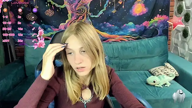 Olisa fox online show from 09-18-25, 07:16