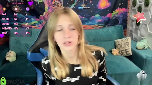 Olisa fox online show from 10-16-25, 07:26