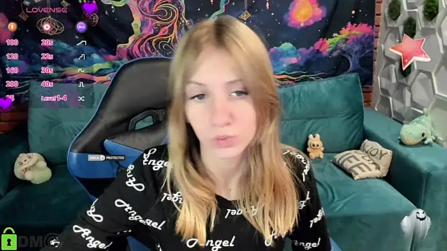 Olisa fox online show from 10-17-25, 07:16