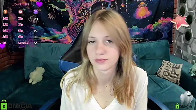 Olisa fox online show from 10-23-25, 08:07