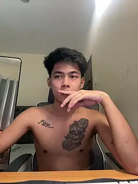 Snapshot of Prince_kiyoshi chatting on 06-10-26, 01:43 Prince kiyoshi online show from 06-10-26, 01:43