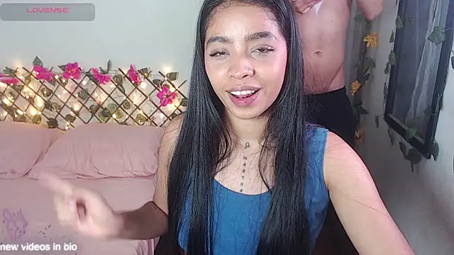 Angie Lee01 online show from 10-27-25, 11:47