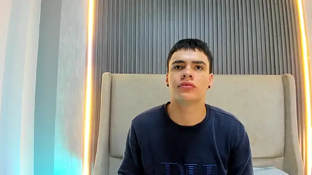 BenitoSaenz online show from 02-25-26, 01:32