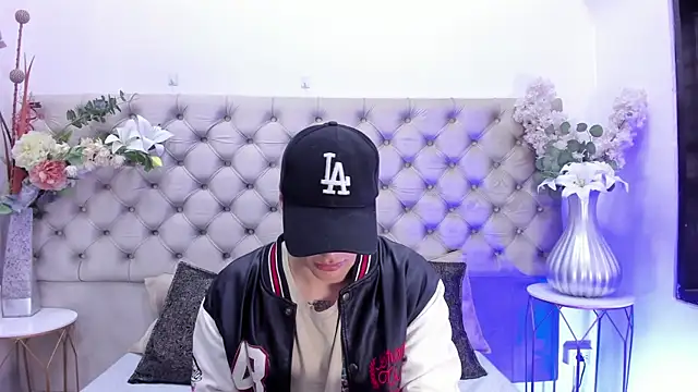 BenitoSaenz online show from 03-24-26, 01:05