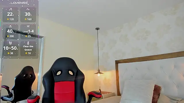 IRISCLARK1 online show from 02-18-26, 07:21