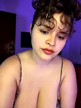 Snapshot of SeleneLuminari8 chatting on 11-06-25, 01:34 SeleneLuminari8 online show from 11-06-25, 01:34