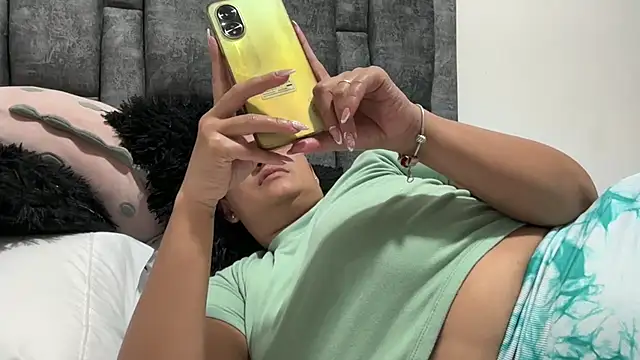 Sophia copper online show from 09-30-25, 03:55