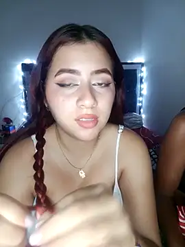 Snapshot of Chloe_Sky_love chatting on 03-12-26, 04:07 Chloe Sky love online show from 03-12-26, 04:07