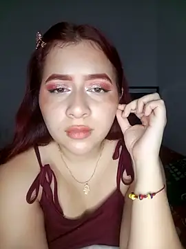 Snapshot of Chloe_Sky_love chatting on 04-04-26, 02:21 Chloe Sky love online show from 04-04-26, 02:21