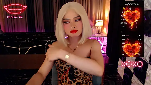 BigCockMaxineTS online show from 11-02-25, 08:55