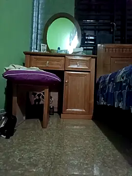 Snapshot of SexyQueen99 chatting on 10-31-25, 10:44 SexyQueen99 online show from 10-31-25, 10:44