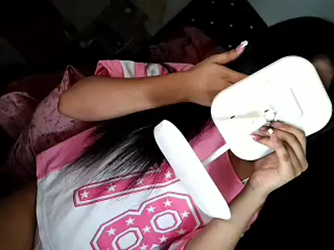 itsme Dianna online show from 05-11-26, 02:23