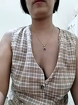 Snapshot of love_sexy090 chatting on 10-05-25, 12:09 love sexy090 online show from 10-05-25, 12:09