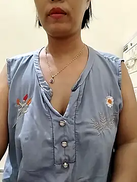 Snapshot of love_sexy090 chatting on 10-12-25, 11:48 love sexy090 online show from 10-12-25, 11:48