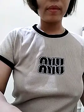 Snapshot of love_sexy090 chatting on 10-30-25, 12:28 love sexy090 online show from 10-30-25, 12:28